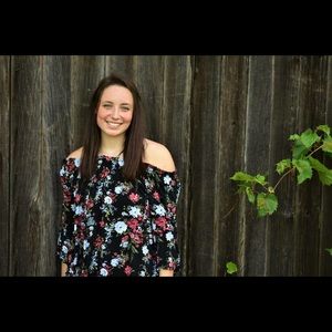 Meet your Posher, Kelly